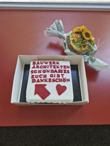 "Bauwerk Architekten, schön dass es dich Gibt" - Kuchen